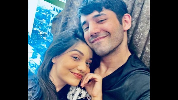 Varun Sood’s Father Blames Divya Agarwal For Their Break-Up? Varun Promises To Be ‘Always & Forever’ With Her Varun Sood’s Father Blames Divya Agarwal For Their Break-Up? Varun Promises To Be ‘Always & Forever’ With Her