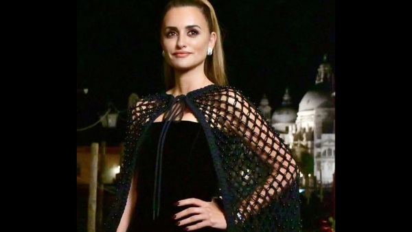 Penelope Cruz wins Best Actress at Venice 2021 Penelope Cruz wins Best Actress at Venice 2021