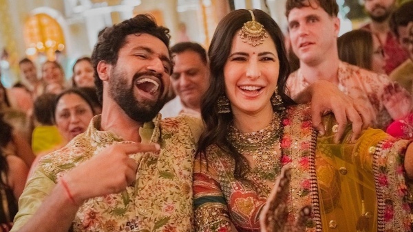 Katrina Kaif And Vicky Kaushal Share The Glimpses Of Their Mehendi Night, See Pics Katrina Kaif And Vicky Kaushal Share The Glimpses Of Their Mehendi Night, See Pics