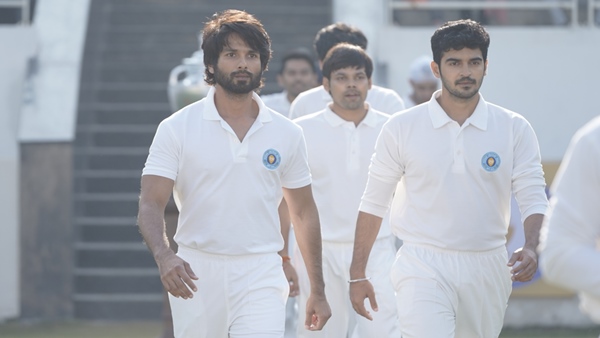 Working Experience With Shahid Kapoor, Pankaj Kapur And Mrunal Thakur