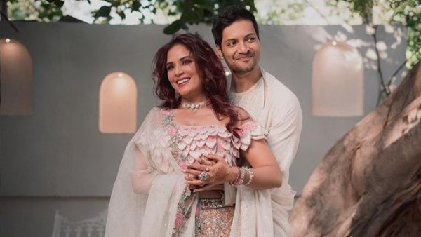 Heeramandi (aka Heera Mandi) (2022) | Heeramandi Hindi Movie