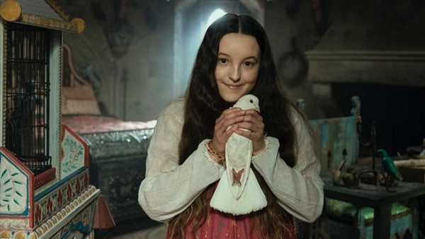 Catherine Called Birdy Movie Review Catherine Called Birdy Movie Review