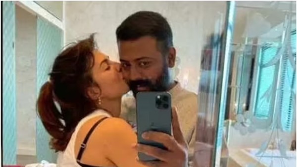 जैकलीन फर्नांडीज सुकेश चंद्रशेखर जैकलीन फर्नांडीज सुकेश चंद्रशेखर