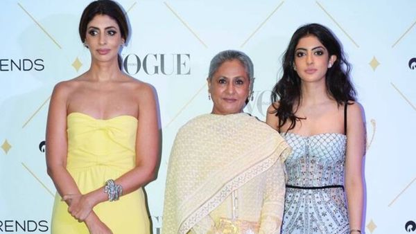 navya naveli nanda, shweta bachchan, jaya bachchan navya naveli nanda, shweta bachchan, jaya bachchan