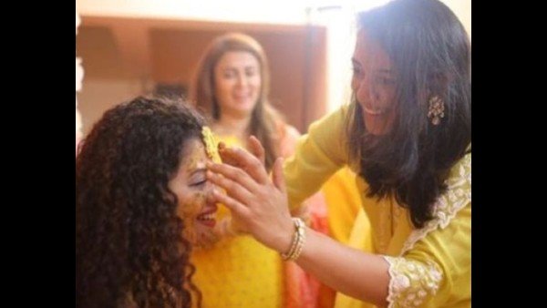 इस मनमोहक पल को मिस न करें!