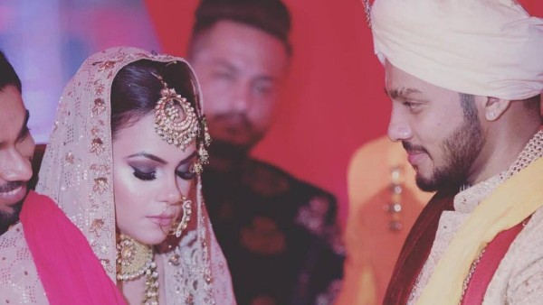 Raftaar and Komal Vohra