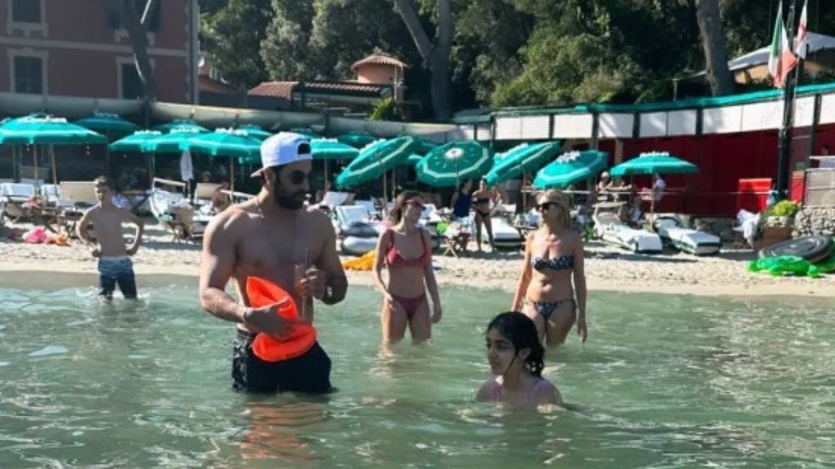 Ranbir Kapoor Goes Swimming With Niece Samara In Italy Ranbir Kapoor Goes Swimming With Niece Samara In Italy