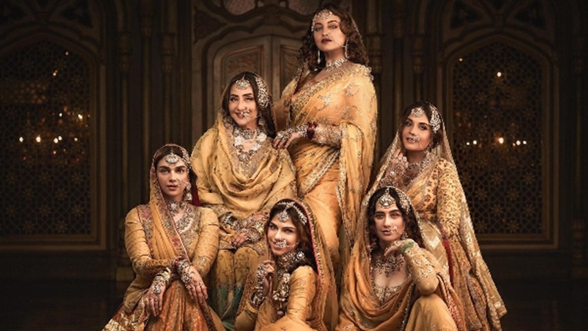 Sanjay Leela Bhansali Goes Grand For Heeramandi Release Date Announcement; Lights Up The Sky With 1,000 Drones