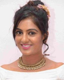 Shruthi (New Kannada Actress): Age, Photos, Family, Biography, Movies