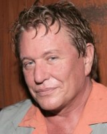 Tom Berenger: Age, Photos, Family, Biography, Movies, Wiki & Latest