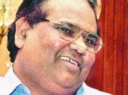 Page 4 Satish Kaushik Latest News And Updates Top Stories Videos Photos About Satish Kaushik Filmibeat