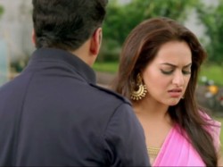 Holiday 5 Days Collection Box Office Crosses Rs 50 Cr Mark