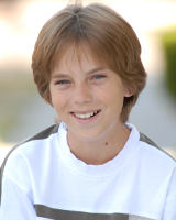 Chase Ellison Upcoming Movies, Age, New Movie, Birthday Date, Height In  Feet, Net Worth, DOB, Family, Photos - Filmibeat
