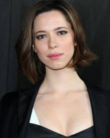 Rebecca Hall: Age, Photos, Family, Biography, Movies, Wiki & Latest
