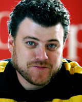 Robb Wells Biography, Life Story, Career, Awards & Achievements - Filmibeat