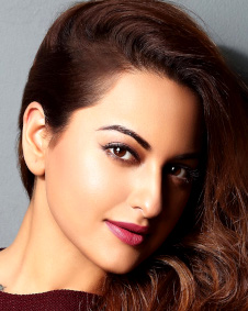 सोनाक्षी सिन्‍हा