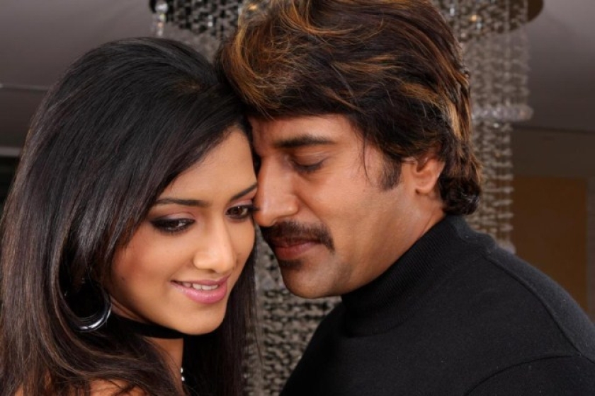 Musafir Photos: HD Images, Pictures, Stills, First Look Posters of