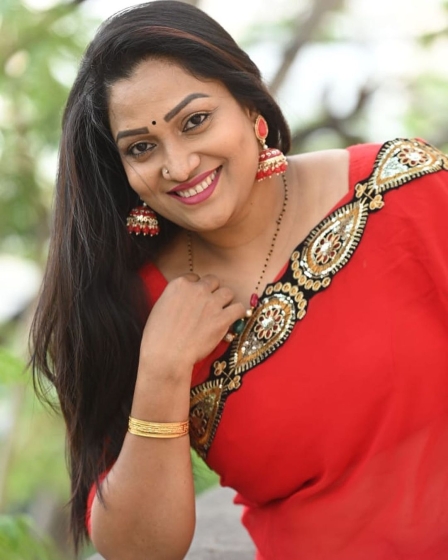 Lirisha Photos: Latest HD Images, Pictures, Stills & Pics - FilmiBeat