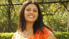 Meera Krishnan: Age, Photos, Family, Biography, Movies, Wiki & Latest ...