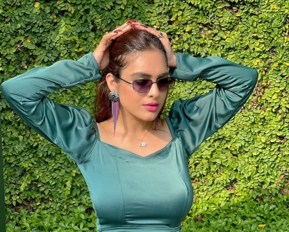 Quqwirbab3kkrm https www filmibeat com photos hot pics html