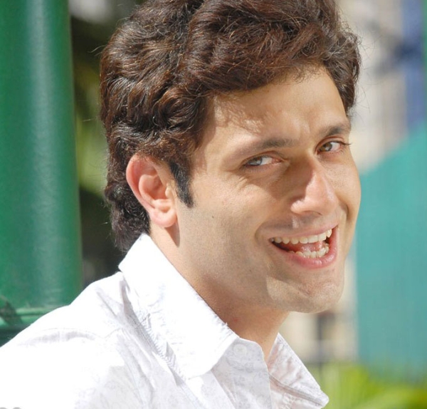 Shiney Ahuja Photos [HD]: Latest Images, Pictures, Stills of Shiney