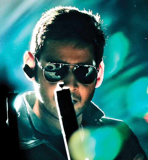 Dookudu First Look - Official tweets from superstar mahesh's dookudu