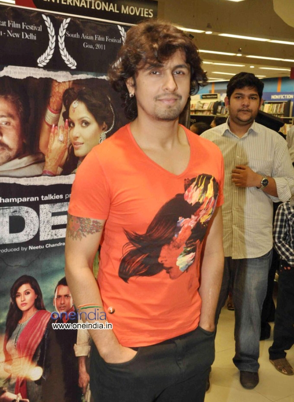 Sonu Nigam Photos Hd Latest Images Pictures Stills Of Sonu