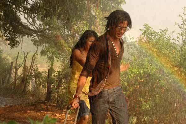 Shahid kapoor kaminey. Негодяй 2009. Негодяй 2009. Негодяи индийский фильм 2009. Kaminey 2009.