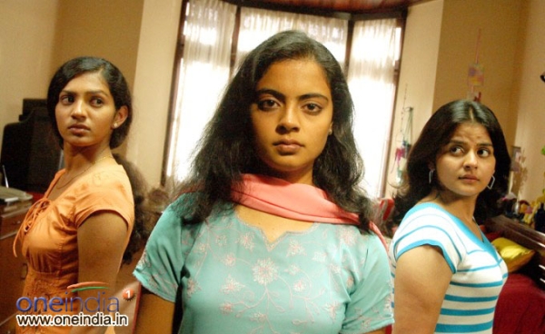 Plus Two Photos: HD Images, Pictures, Stills, First Look Posters of ...