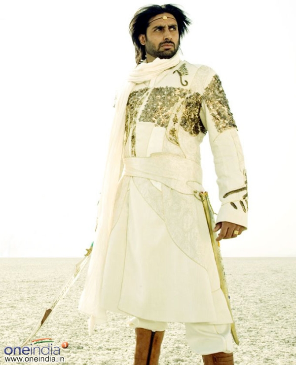 Drona Photos: HD Images, Pictures, Stills, First Look Posters of Drona Movie - FilmiBeat