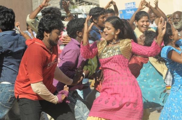 Vilayada Vaa Photos HD Images, Pictures, Stills, First Look Posters of