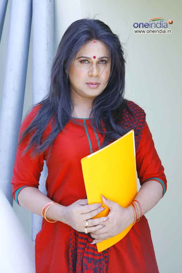 Mayamohini Photos: HD Images, Pictures, Stills, First Look Posters of