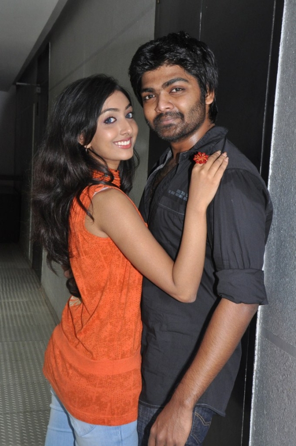 vavval pasanga movie
