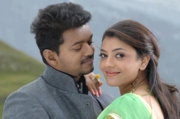 thuppaki-vijay-and-kajal-stills