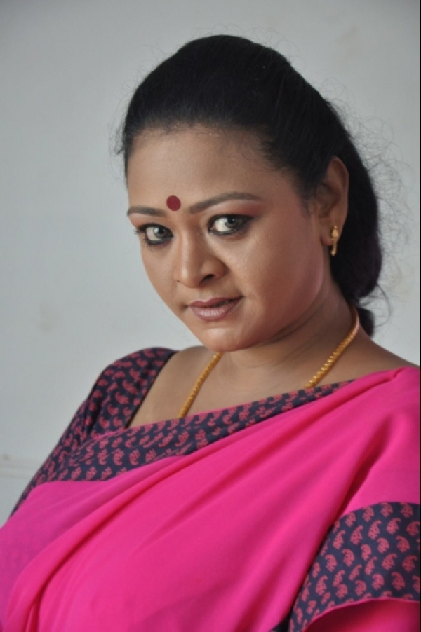 Shakeela Photos Hd Latest Images Pictures Stills Of Shakeela Filmibeat Shakeela Photos Hd Latest Images Pictures Stills Of Shakeela Filmibeat