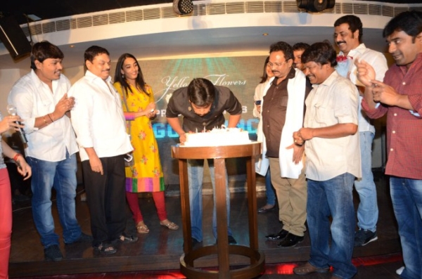 Nani Birthday Celebration Photos - FilmiBeat