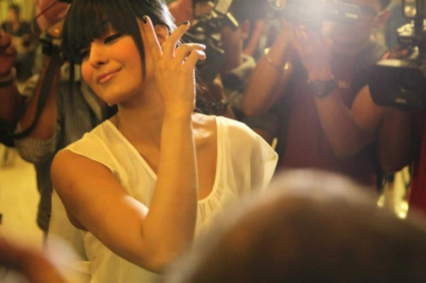 Veena Malik Birthday Bash 2013 Photos - FilmiBeat