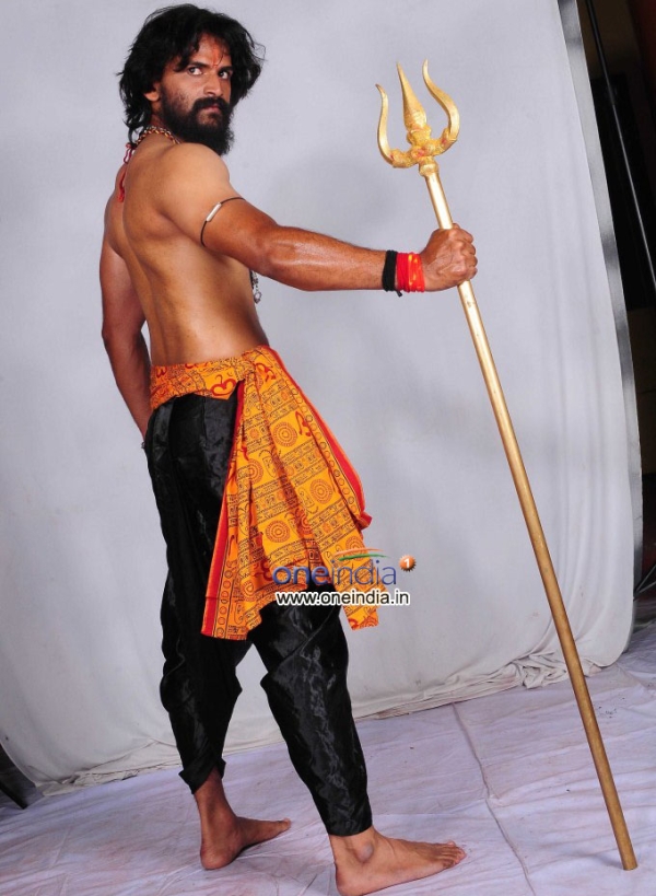 Huccha Photos: HD Images, Pictures, Stills, First Look Posters of ...