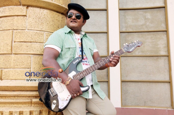 Komal Kumar Photos [HD] Latest Images, Pictures, Stills of Komal Kumar