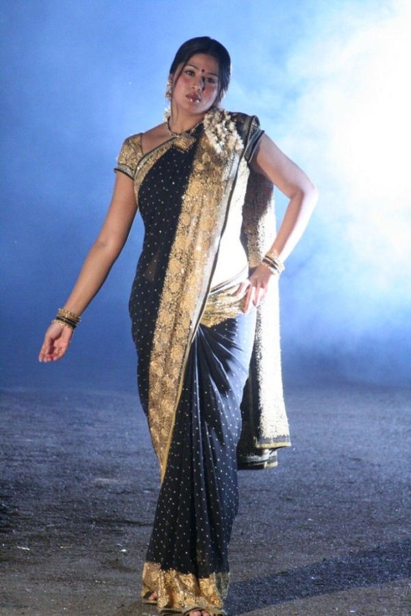[Image: sangeetha-in-hot-expressions_139160080600.jpg]