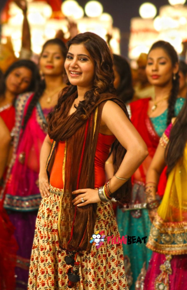Kaththi Photos Hd Images Pictures Stills First Look Posters Of Kaththi Movie Filmibeat