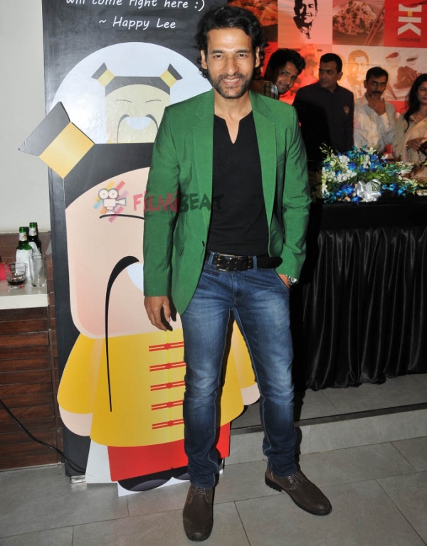 Sanjeev Kapoor's Restaurant Launch At Hong Kong Photos - FilmiBeat