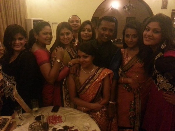 rare-photos-of-actress-trisha-with-celeb