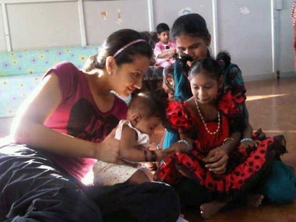 rare-photos-of-actress-trisha-with-celeb