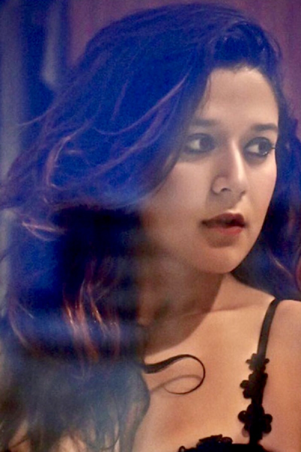 Tiger Shroff Sister Krishna Shroff Bold Photoshoot Photos - FilmiBeat