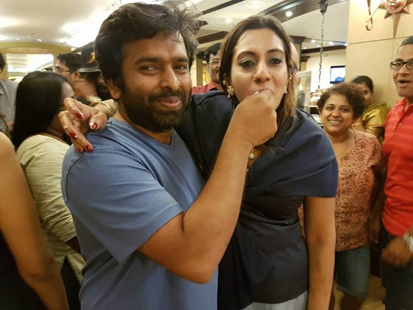Meenakshi Santhosh Narayanan Birthday Celebration 2016 Photos - FilmiBeat
