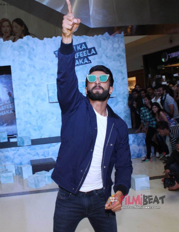 Ranveer Singh Promotes Toothpaste Brand Colgate Max Fresh Photos Photos