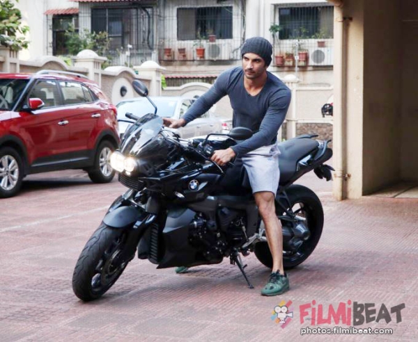 sushant singh rajput bmw bike