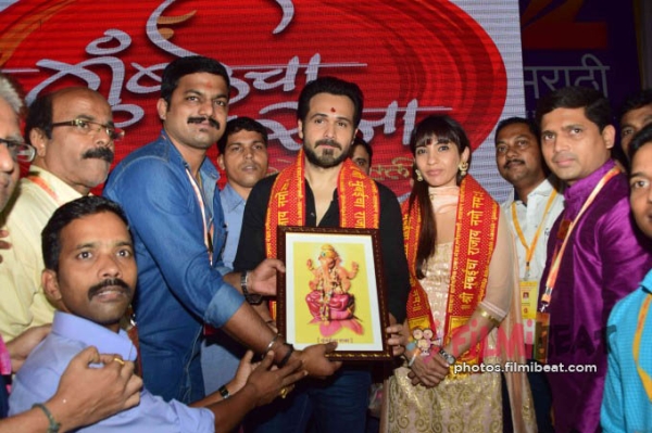 actor raja ganpati emraan hashmi visit ganesh galicha raja for ganpati actor raja ganpati emraan hashmi visit ganesh galicha raja for ganpati