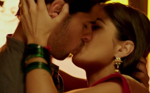 white wife kissing fucking black Best of Bollywood Kissing Videos